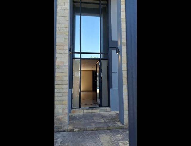 3 BEDROOM PROPERTY TO RENT IN PARKLANDS